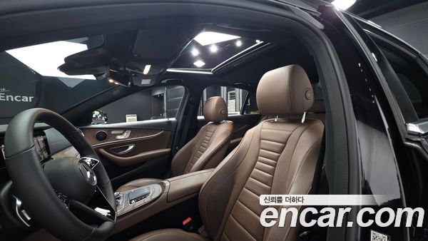 Mercedes-Benz E-Class 2023, фото 18