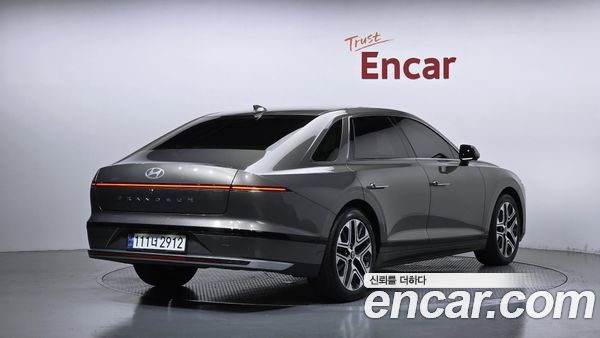 Hyundai Grandeur 2023, фото 2