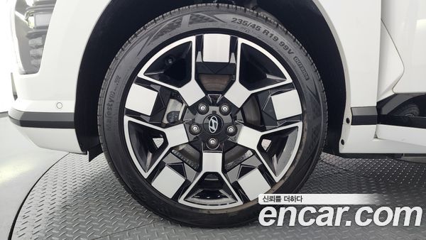 Hyundai Kona 2023, фото 5
