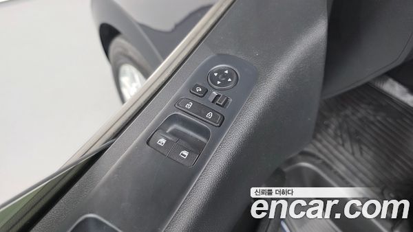 Hyundai Staria 2023, фото 28