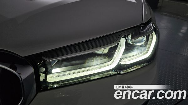 BMW 5 Series 2021, фото 7