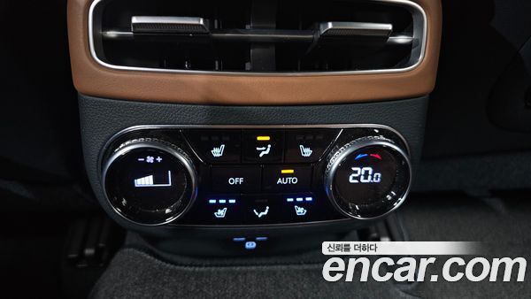 Genesis GV70 2021, фото 29