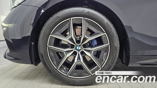 BMW 5 Series 2026, фото 4