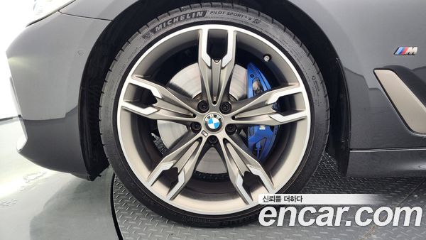 BMW 5 Series 2022, фото 5
