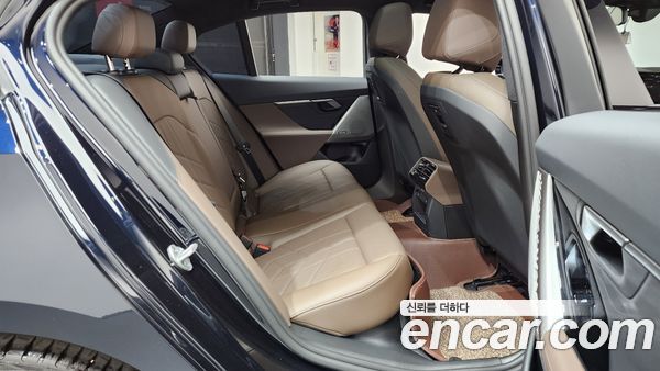 BMW 5 Series 2026, фото 17