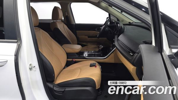 Kia Carnival 2021, фото 16