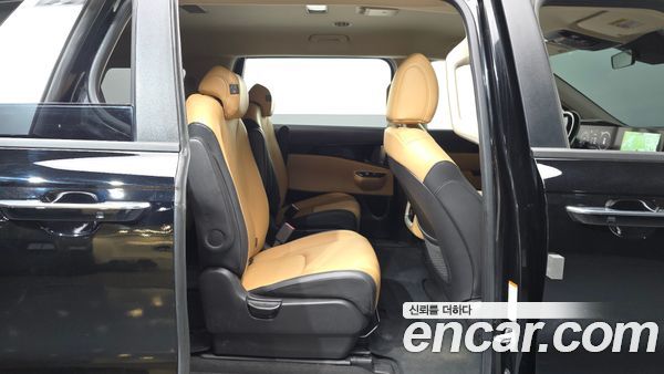 Kia Carnival 2023, фото 18