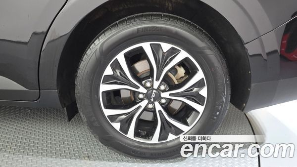 Kia Carnival 2023, фото 7