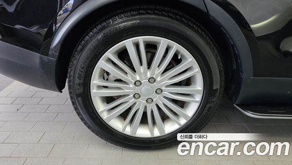 Land Rover Discovery 2020, фото 5