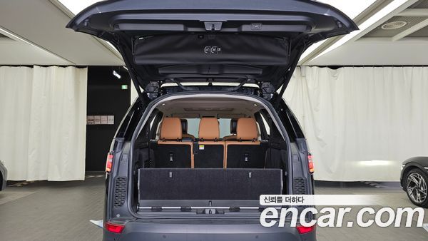Land Rover Discovery 2020, фото 26