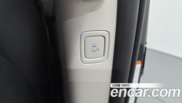 Hyundai Staria 2025, фото 32