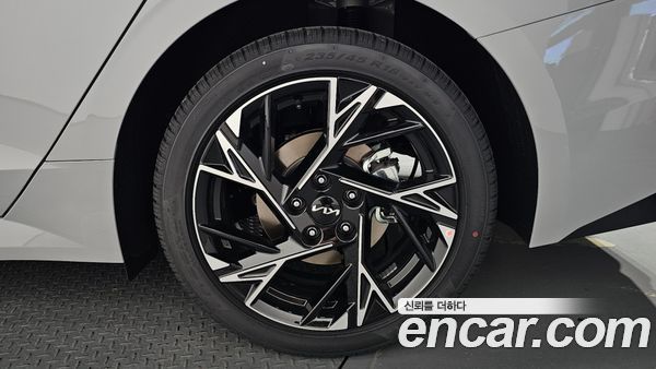 Kia K5 2027, фото 5