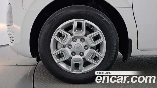 Hyundai Staria 2023, фото 5