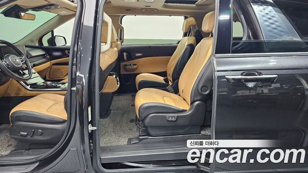 Kia Carnival 2021, фото 16