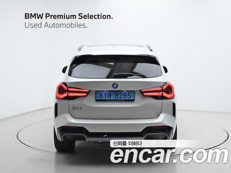 BMW iX3 2023, фото 4