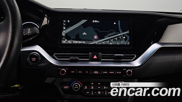 Kia Niro 2023, фото 20