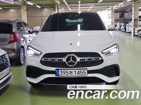 Mercedes-Benz GLA 2023, фото 3