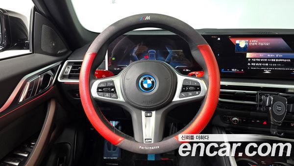 BMW i4 2022, фото 19