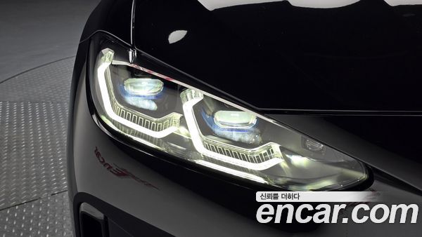 BMW i4 2022, фото 8