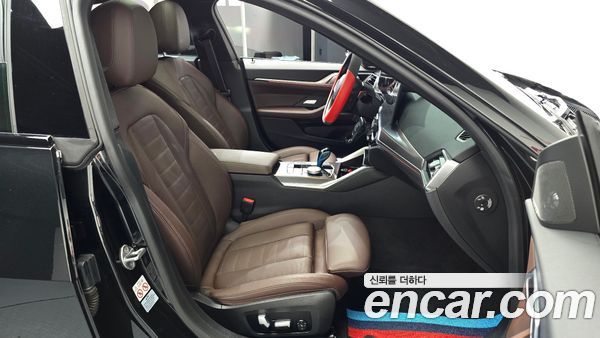 BMW i4 2022, фото 16
