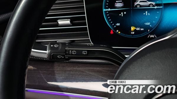 Mercedes-Benz GLE 2022, фото 29