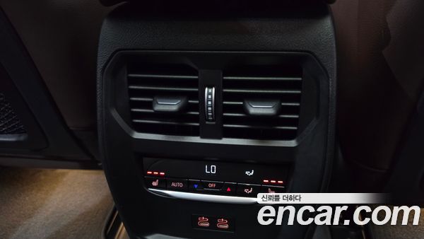 BMW i4 2023, фото 31