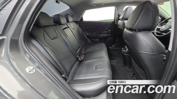 Hyundai Elantra 2021, фото 20