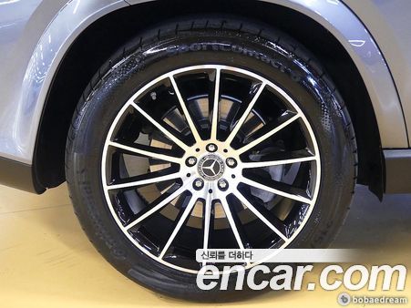 Mercedes-Benz GLE 2022, фото 9