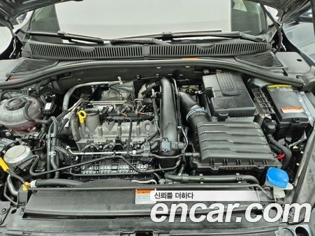 Volkswagen Jetta 2020, фото 5