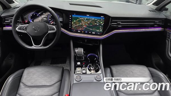 Volkswagen Touareg 2025, фото 10
