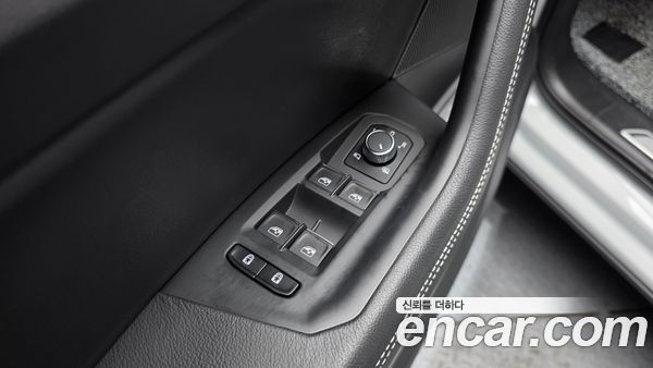 Volkswagen Touareg 2025, фото 29