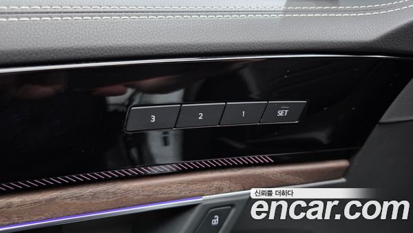 Volkswagen Touareg 2025, фото 31