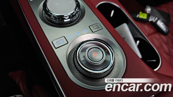 Genesis GV70 2021, фото 9
