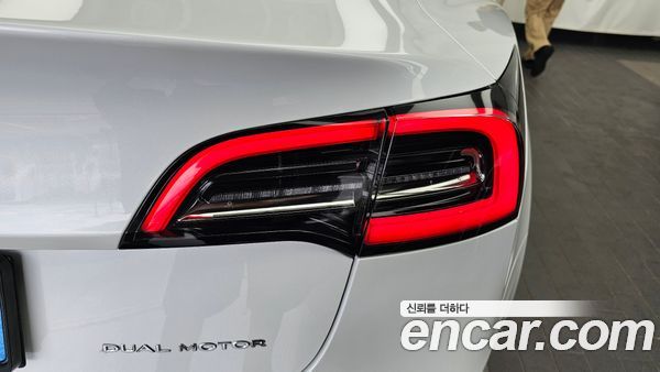 Tesla Model 3 2021, фото 9