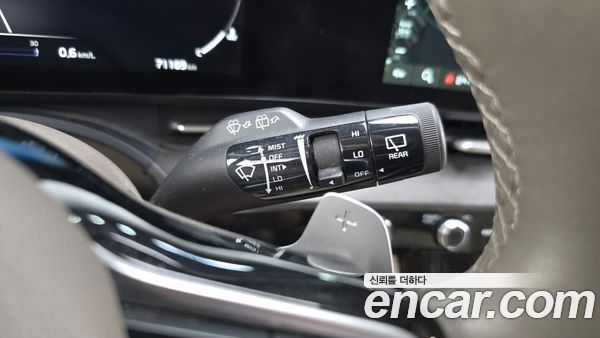 Kia Carnival 2021, фото 30