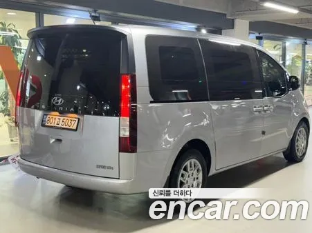 Hyundai Staria 2022, фото 4