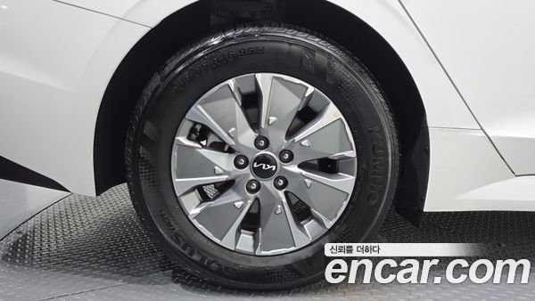 Kia K5 2024, фото 5