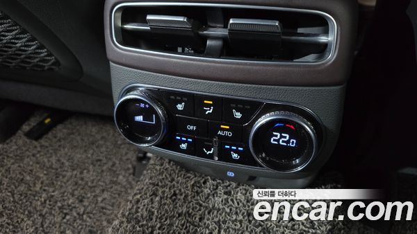 Genesis GV70 2021, фото 32