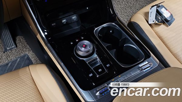 Kia Carnival 2023, фото 9
