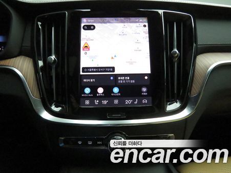 Volvo S60 2025, фото 14