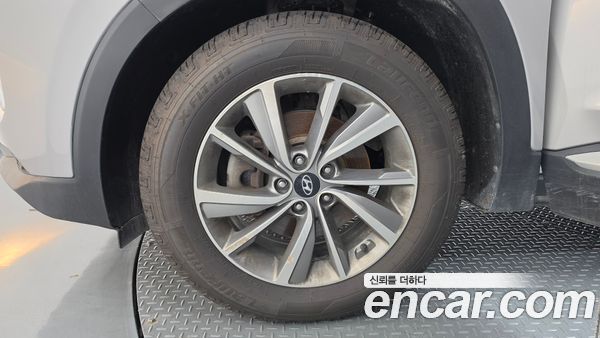 Hyundai Santa Fe 2020, фото 5