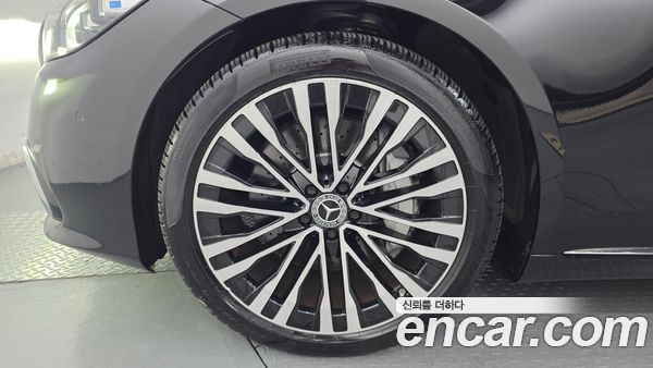 Mercedes-Benz S-Class 2021, фото 5