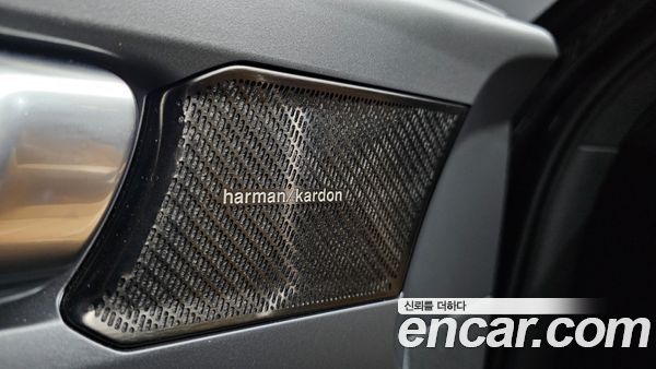 Volvo XC40 2022, фото 35