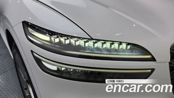 Genesis GV70 2025, фото 8