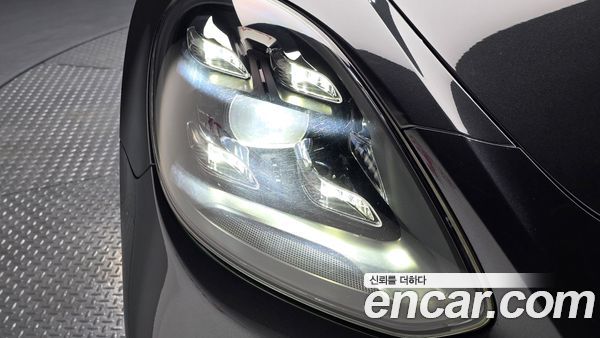 Porsche Panamera 2021, фото 8