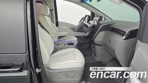 Hyundai Staria 2023, фото 15