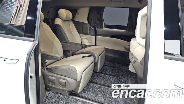 Kia Carnival 2025, фото 16