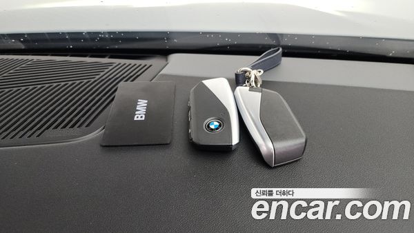 BMW 5 Series 2025, фото 23