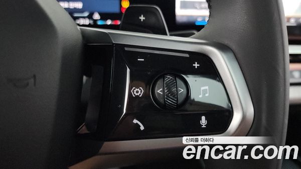 BMW 5 Series 2025, фото 24