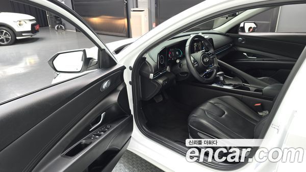 Hyundai Elantra 2024, фото 13